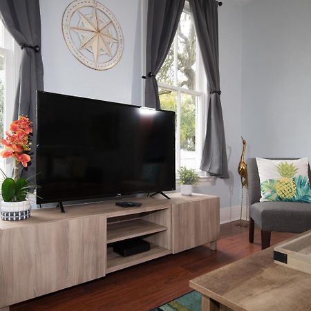 Beautiful Two-Story In Central Galveston, Short Walk To Beach, Near Downtown! | Seas The Breeze Villa Dış mekan fotoğraf
