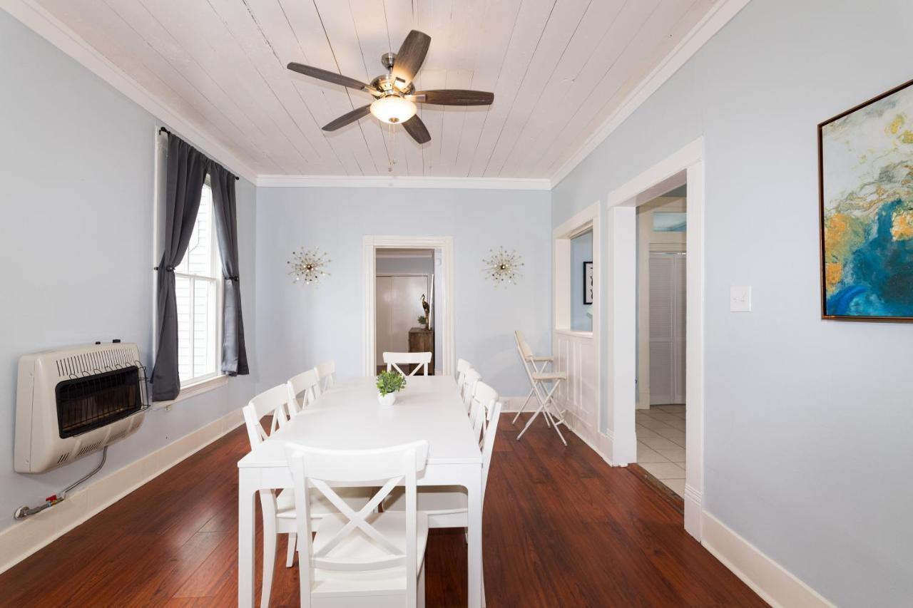 Beautiful Two-Story In Central Galveston, Short Walk To Beach, Near Downtown! | Seas The Breeze Villa Dış mekan fotoğraf