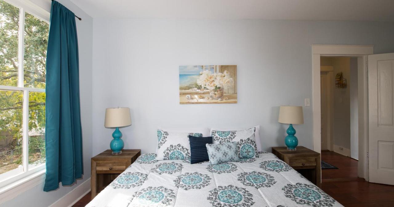 Beautiful Two-Story In Central Galveston, Short Walk To Beach, Near Downtown! | Seas The Breeze Villa Dış mekan fotoğraf